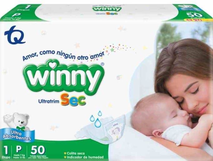 Paquete de pañales Winny Ultima Sec con un bebé durmiendo sobre el hombro de un adulto.