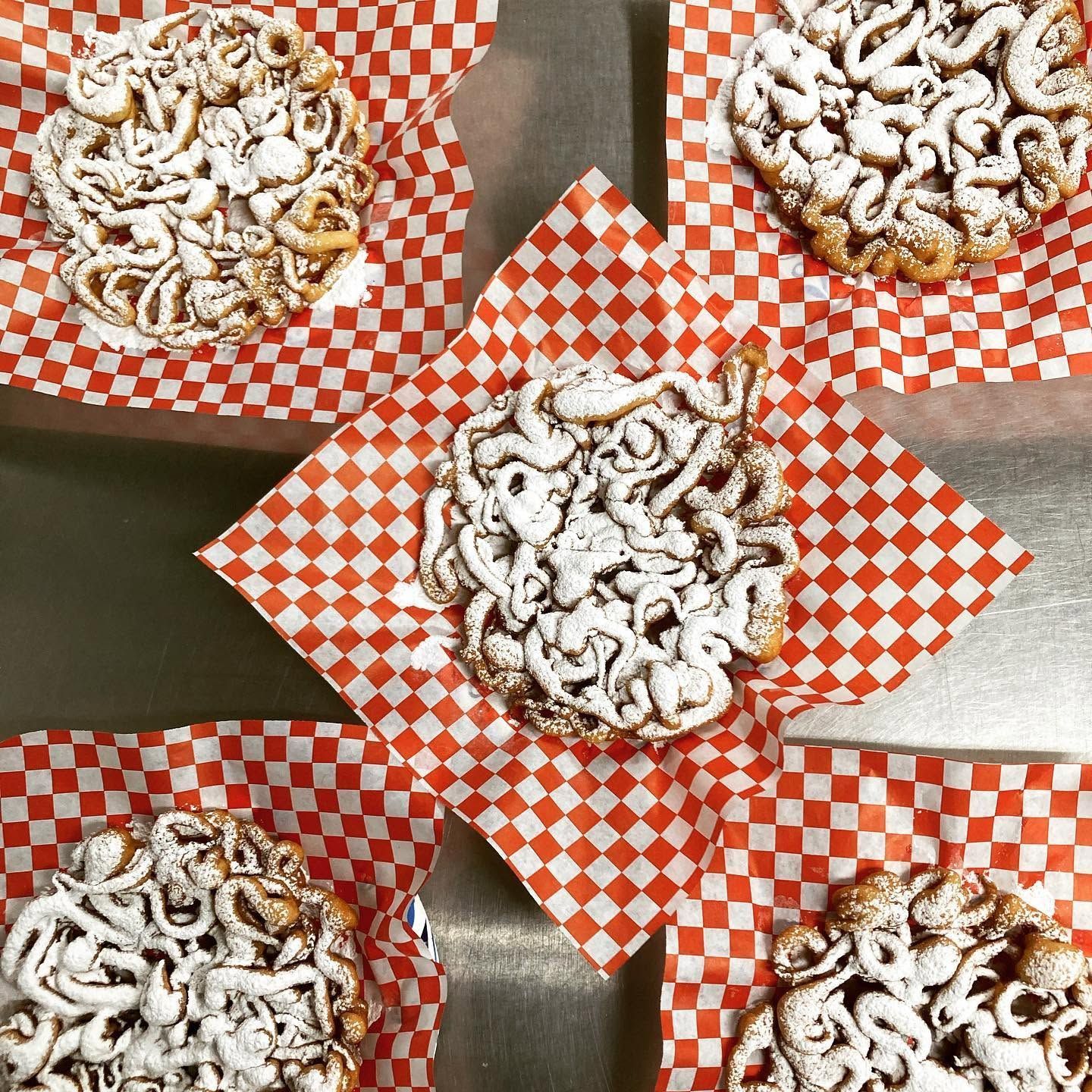 Fantasy Funnel Cake food truck at a Phoenix event