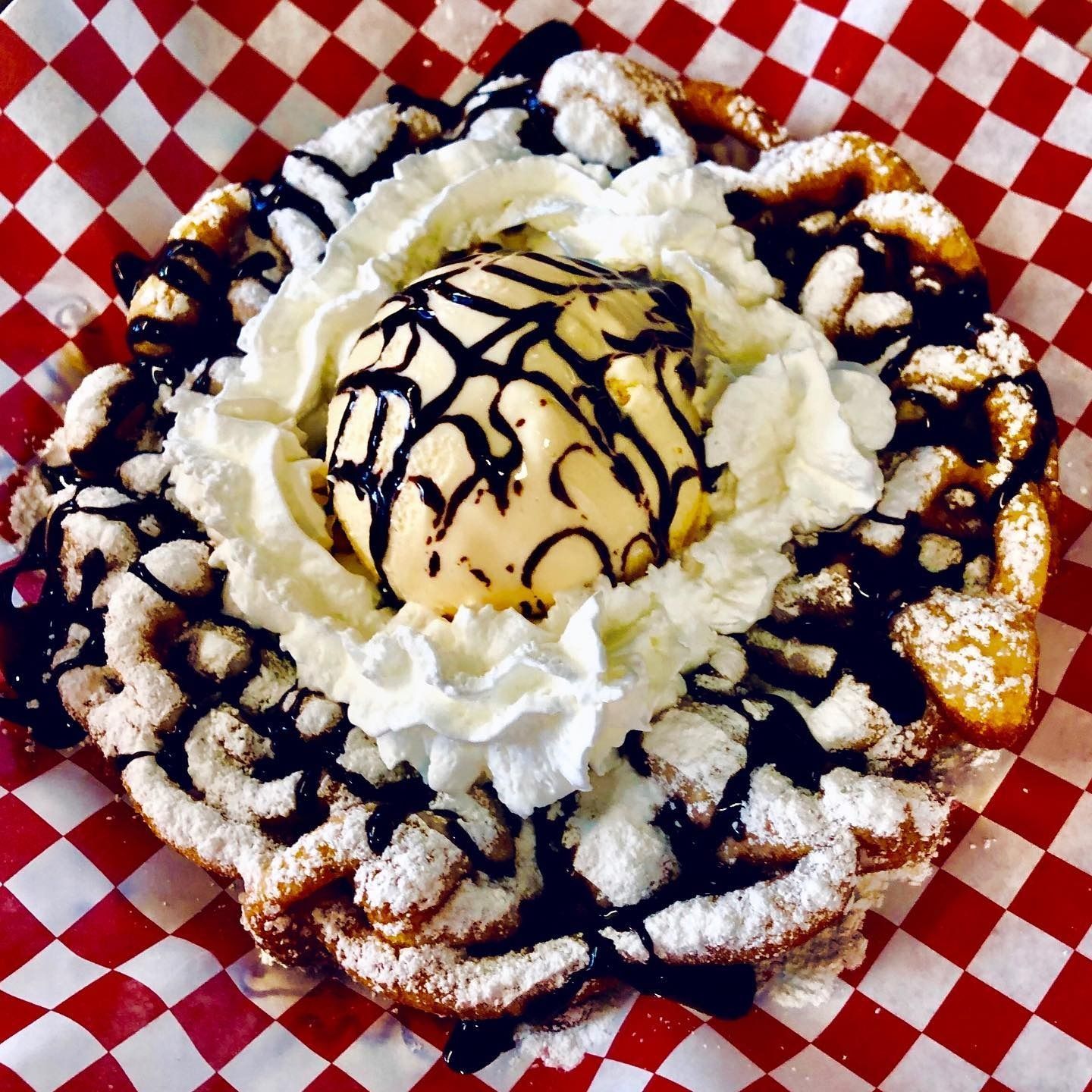 Fantasy Funnel Cake LLC Signature Funnel Cakes