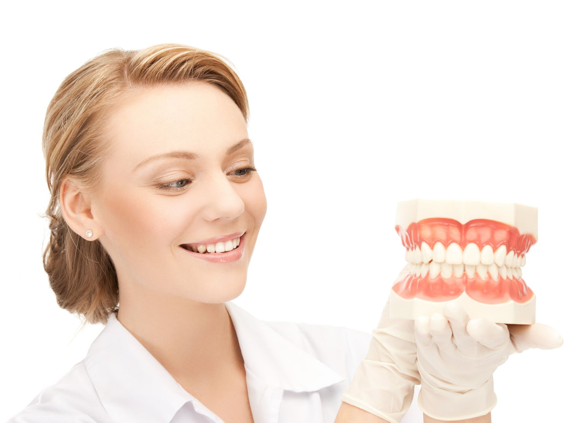 An Informative Guide to Dentures