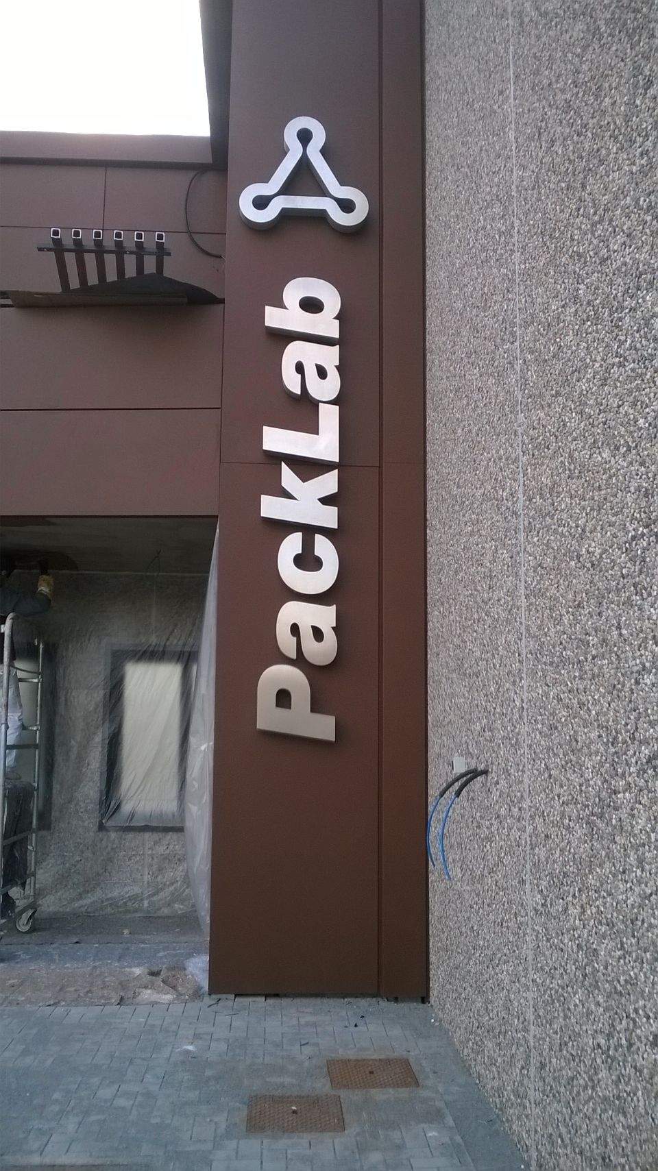 Insegna di un'azienda