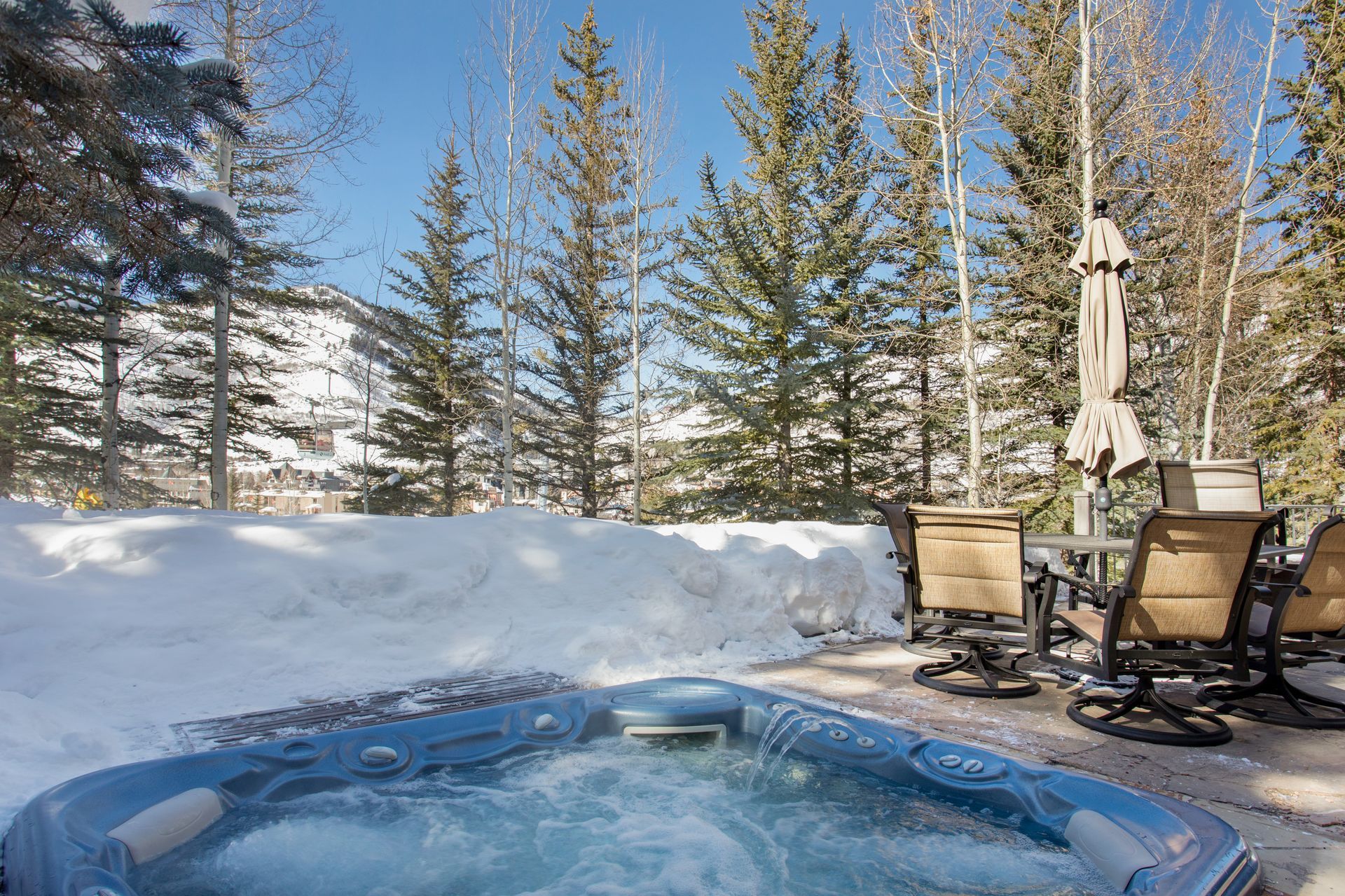 Beaver Damn outside hot tub