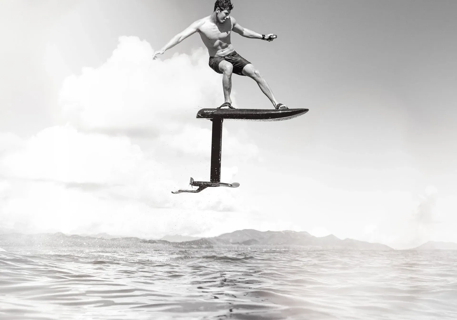Si vous êtes un inconditionnel des sports nautiques, vous connaissez certainement le Fliteboard.