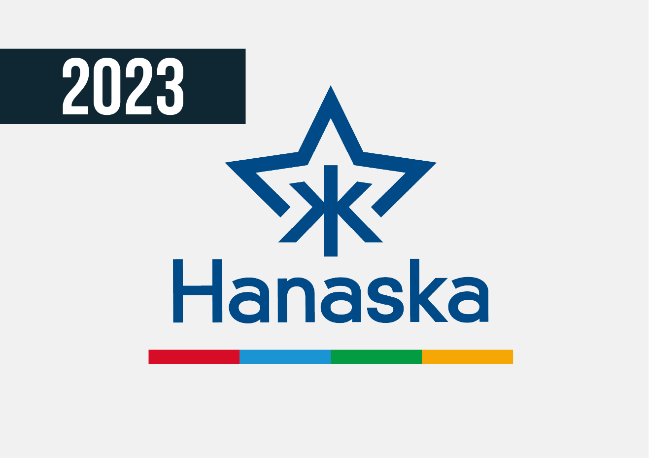 Logotipo de Hanaska 2023 con estrella azul, texto azul y subrayado rojo, turquesa, verde y amarillo.