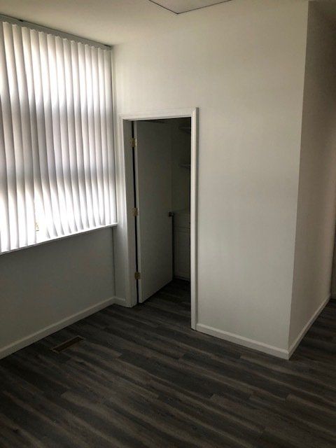 Office suite with closet
