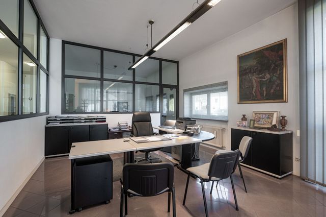 Interno delle onoranze funebri Borrione a Biella