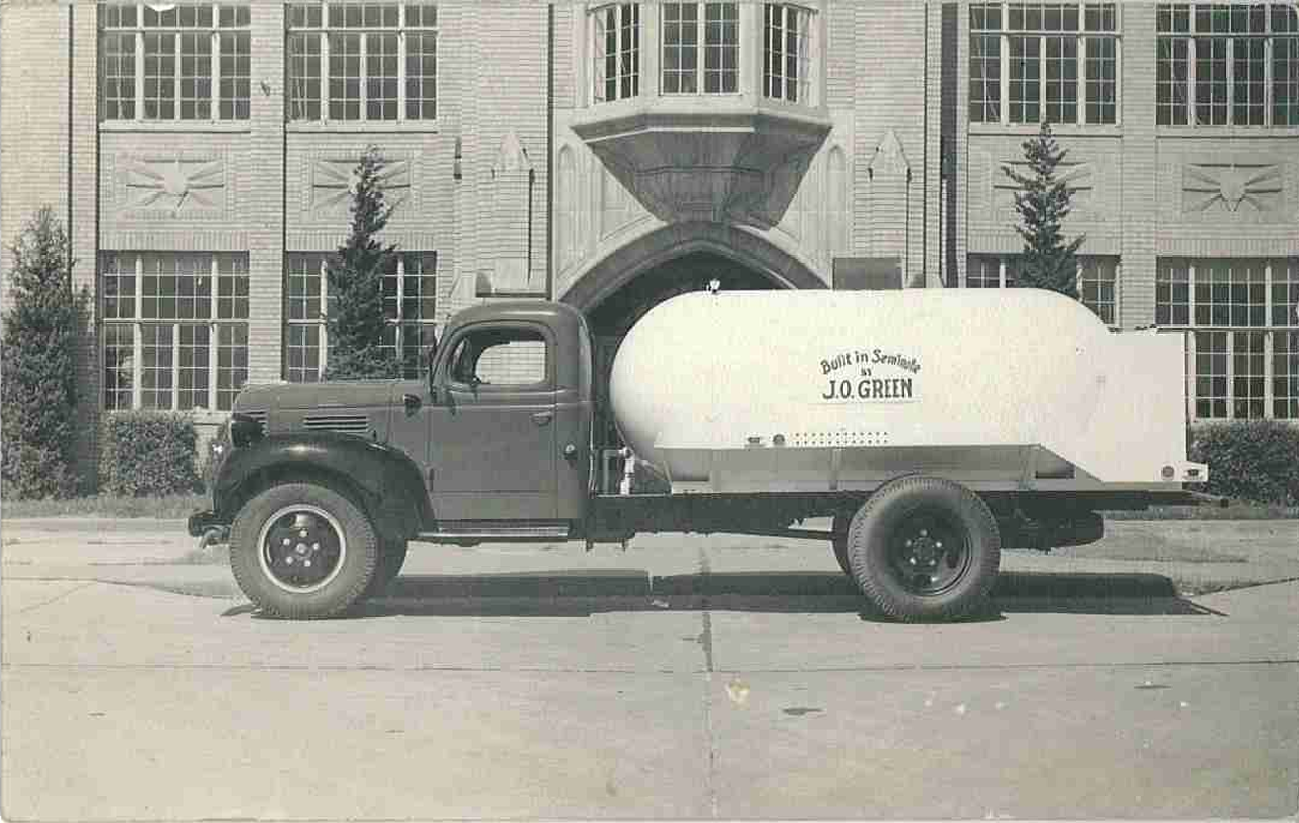 old propane truck