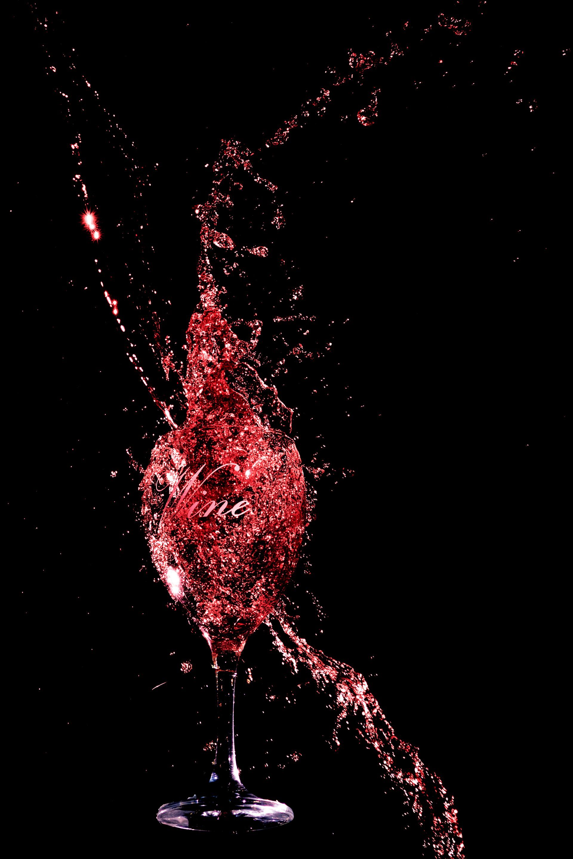 highspeed fotografie highspeed photograpy red wine in a glass