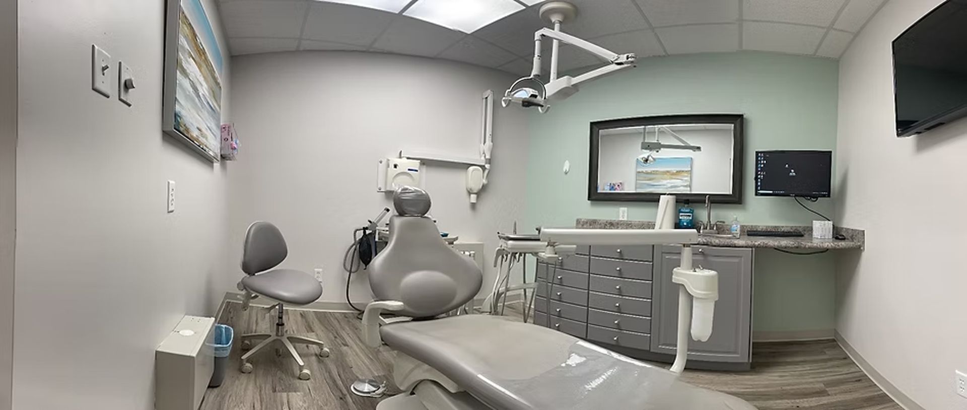 Creekview Dental - Waiting room