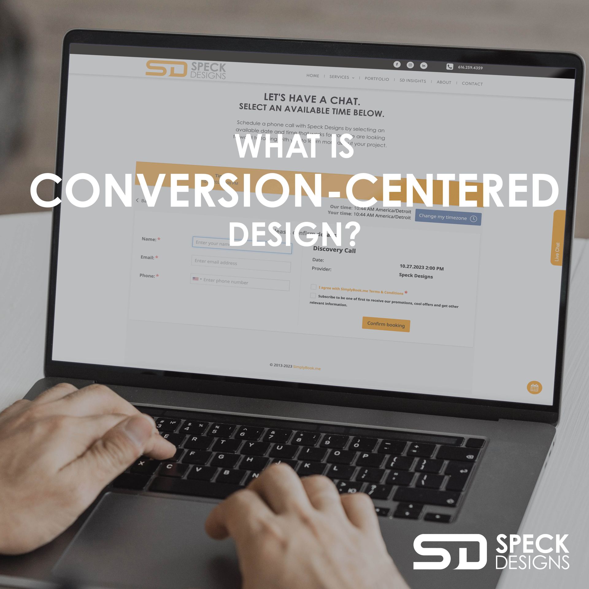 completing a discovery call form on a website