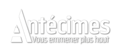 Un logo blanc avec le mot antes en français sur fond blanc.