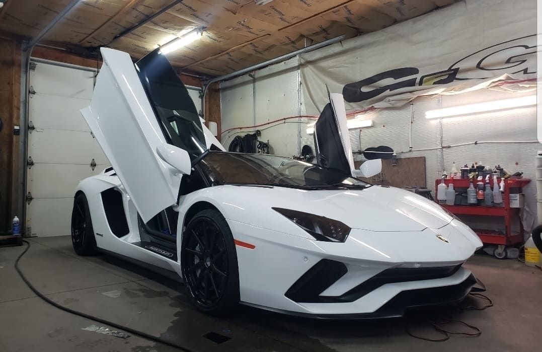 professional car window tinting