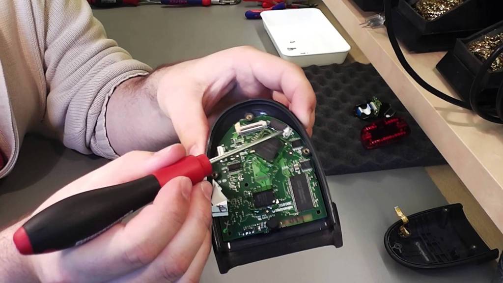 Honeywell Barcode scanner being repaired