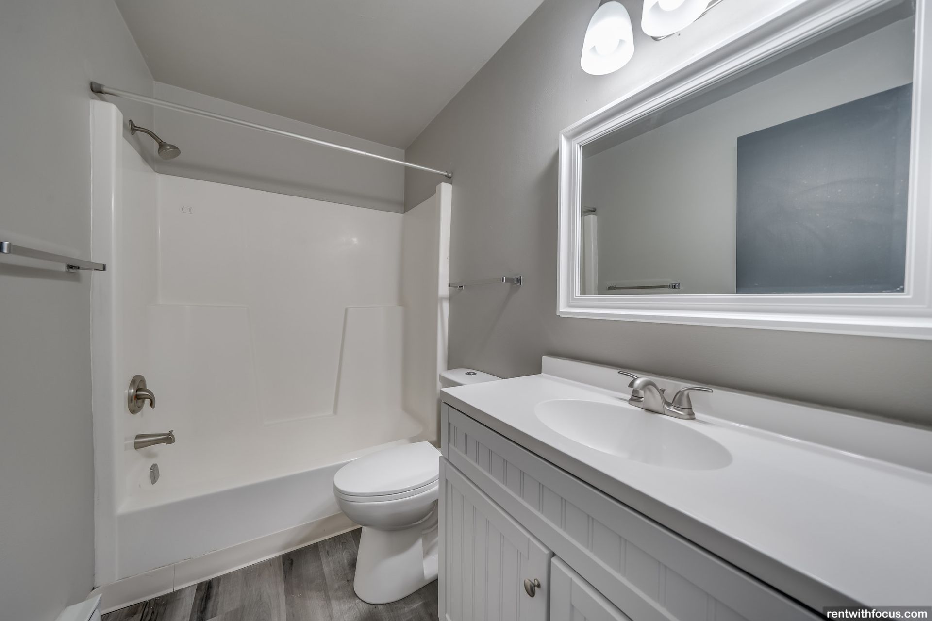 Lakeview Ridge - Image 7