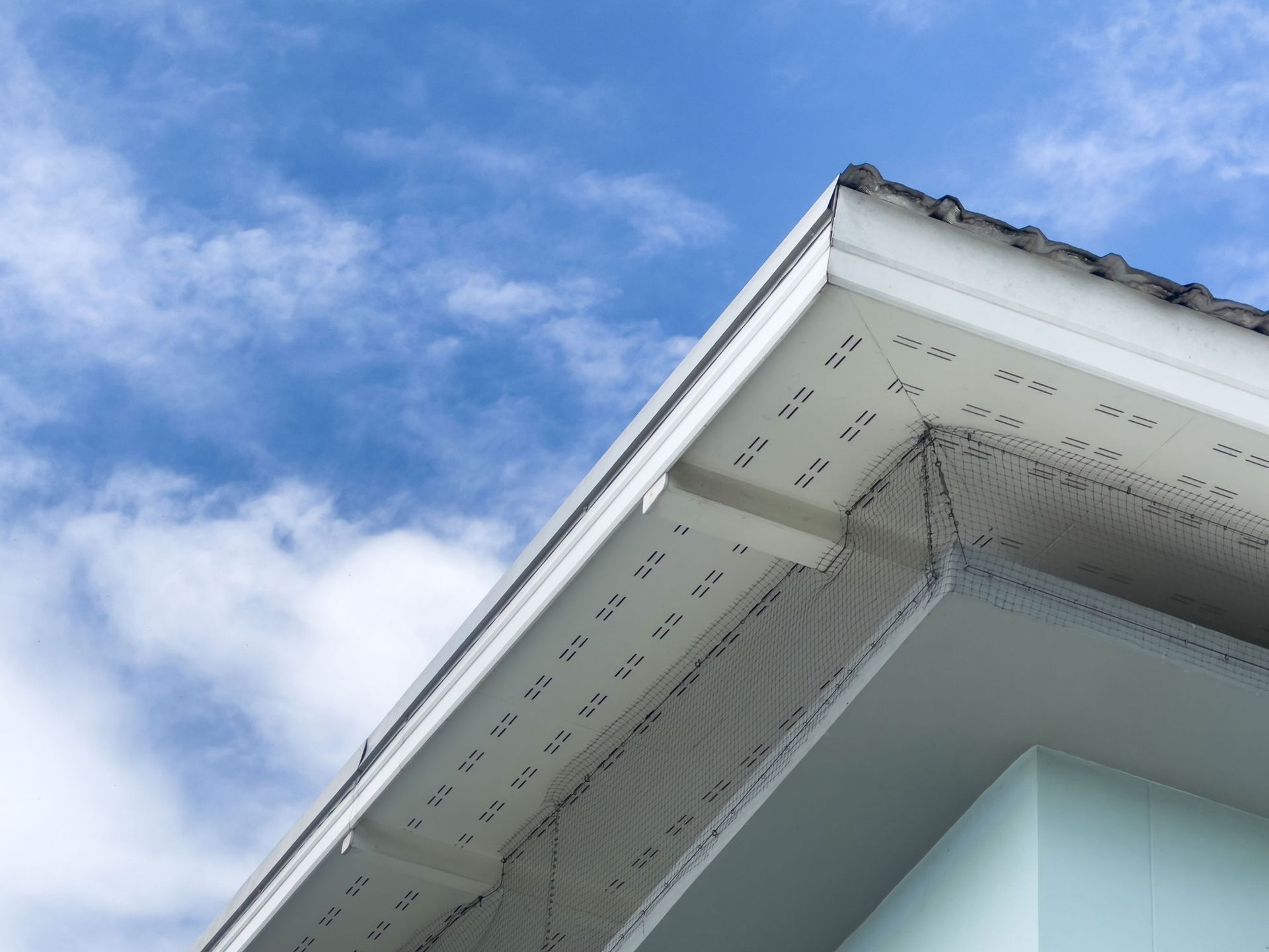 White House Gutter | Milton, VT | Bronson Johnson Seamless Gutters