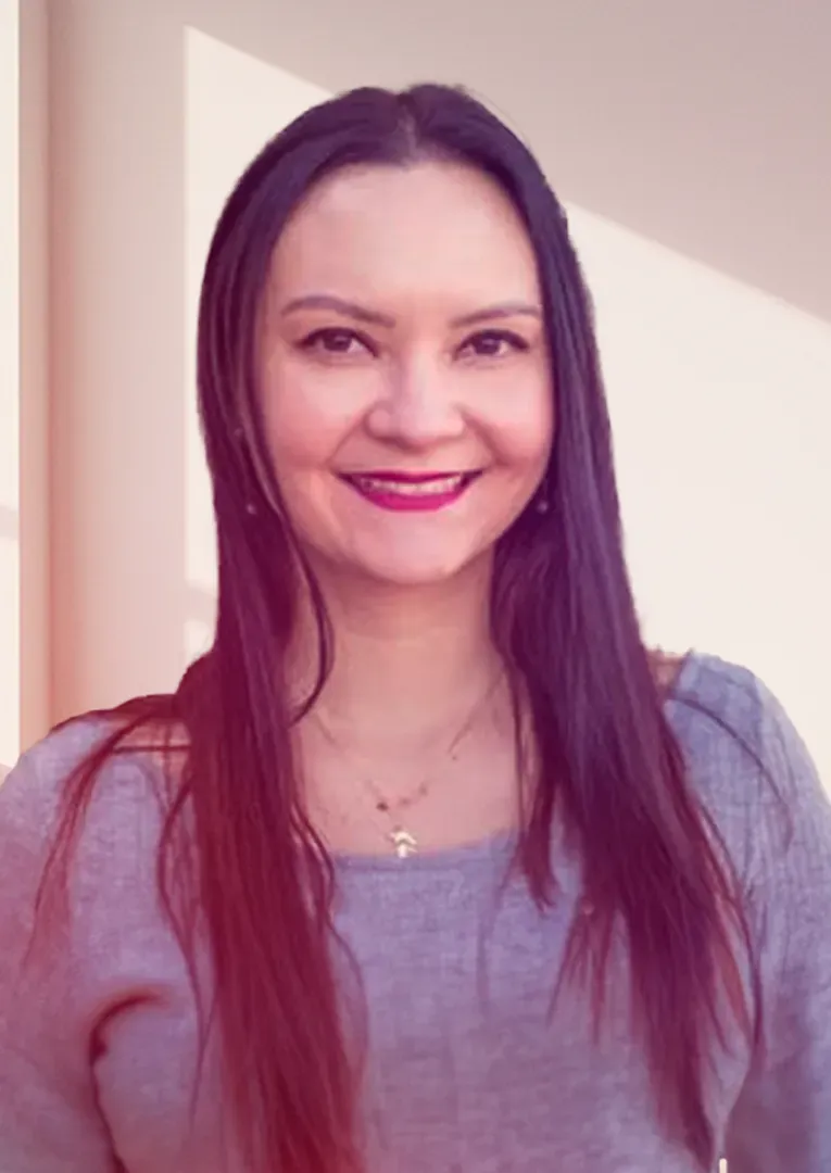 Ana Suy Sesarino