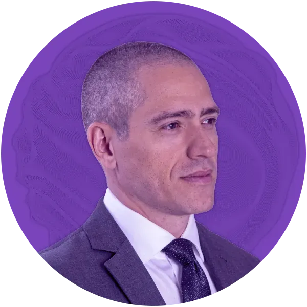 Um homem de terno e gravata está dentro de um círculo roxo