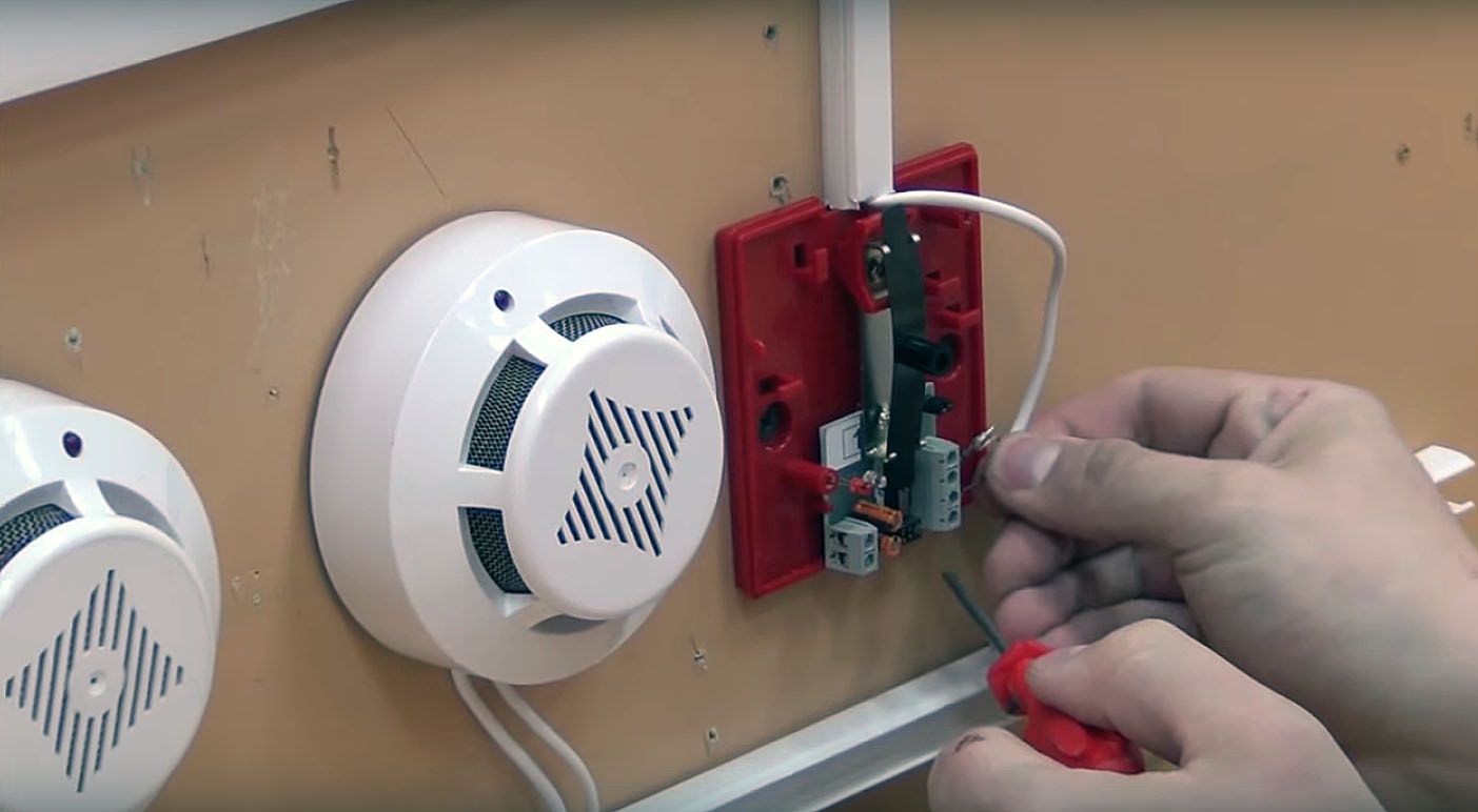 spécialiste de l'installation de systèmes de prévention des incendies au travail