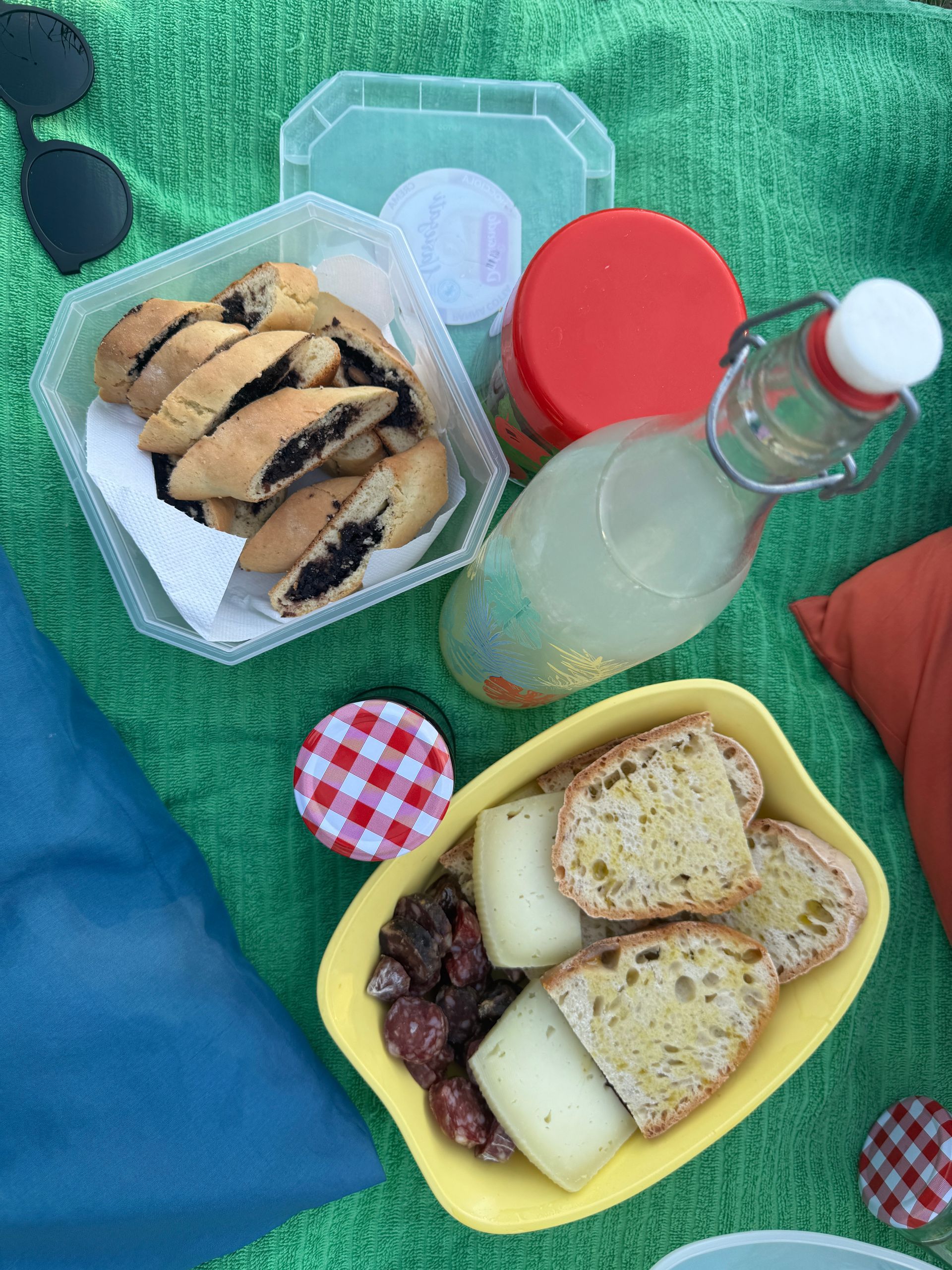 Typical Abruzzo snacks