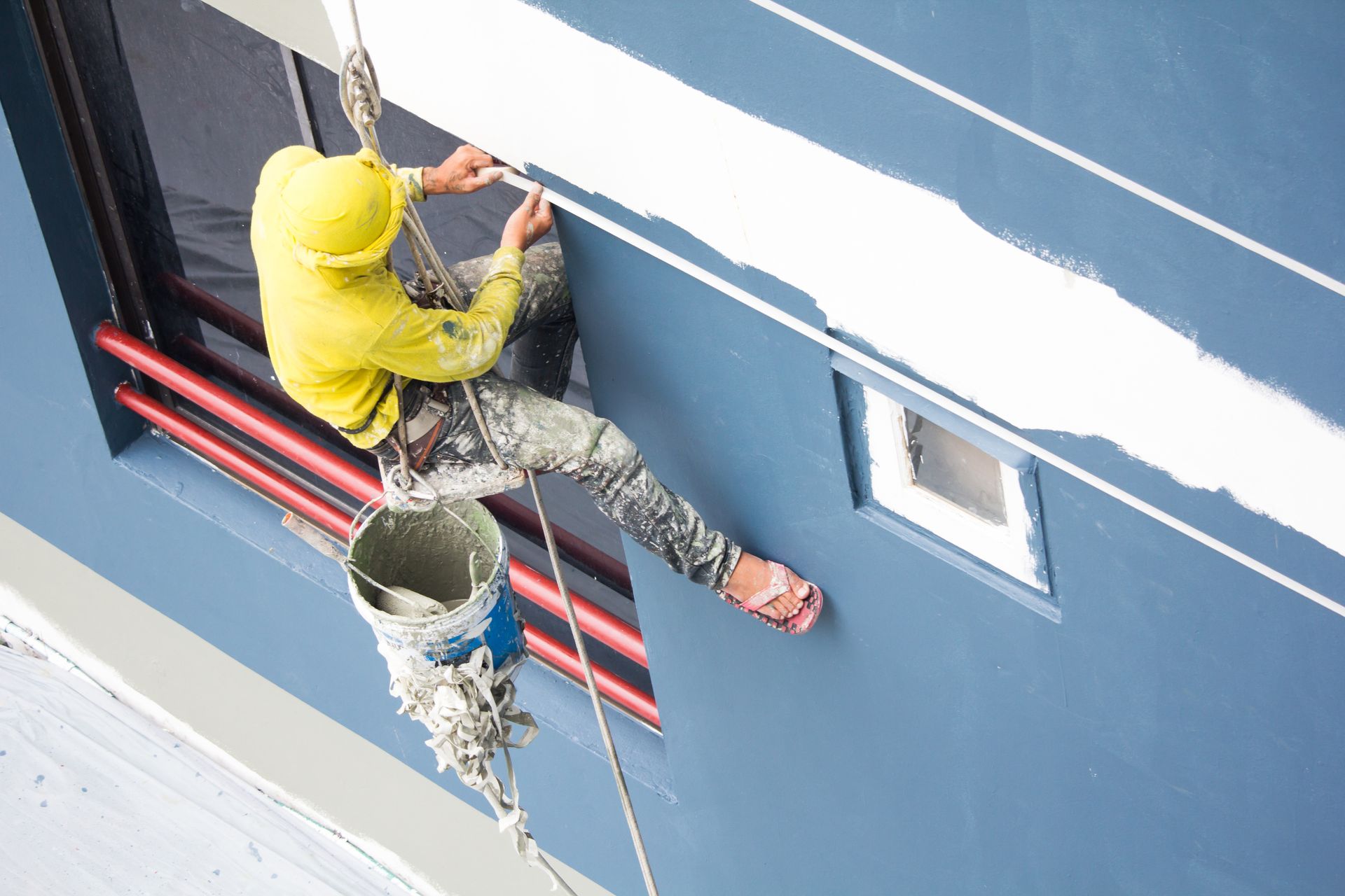 Exterior siding painting services in Connecticut commercial