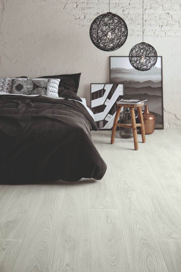 Laurel Oak 51102