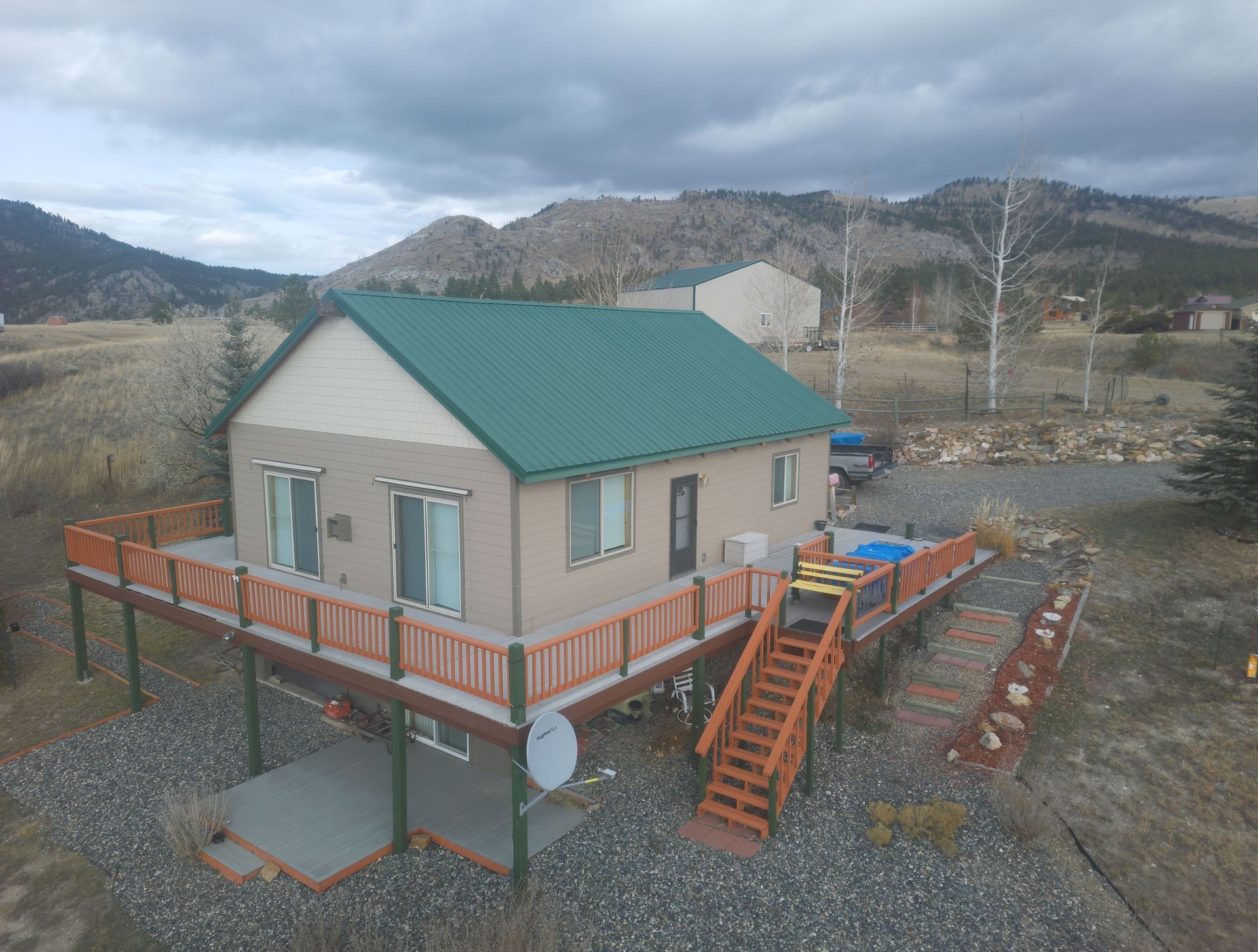 siding services Helena MT, get connected with siding contractors near you