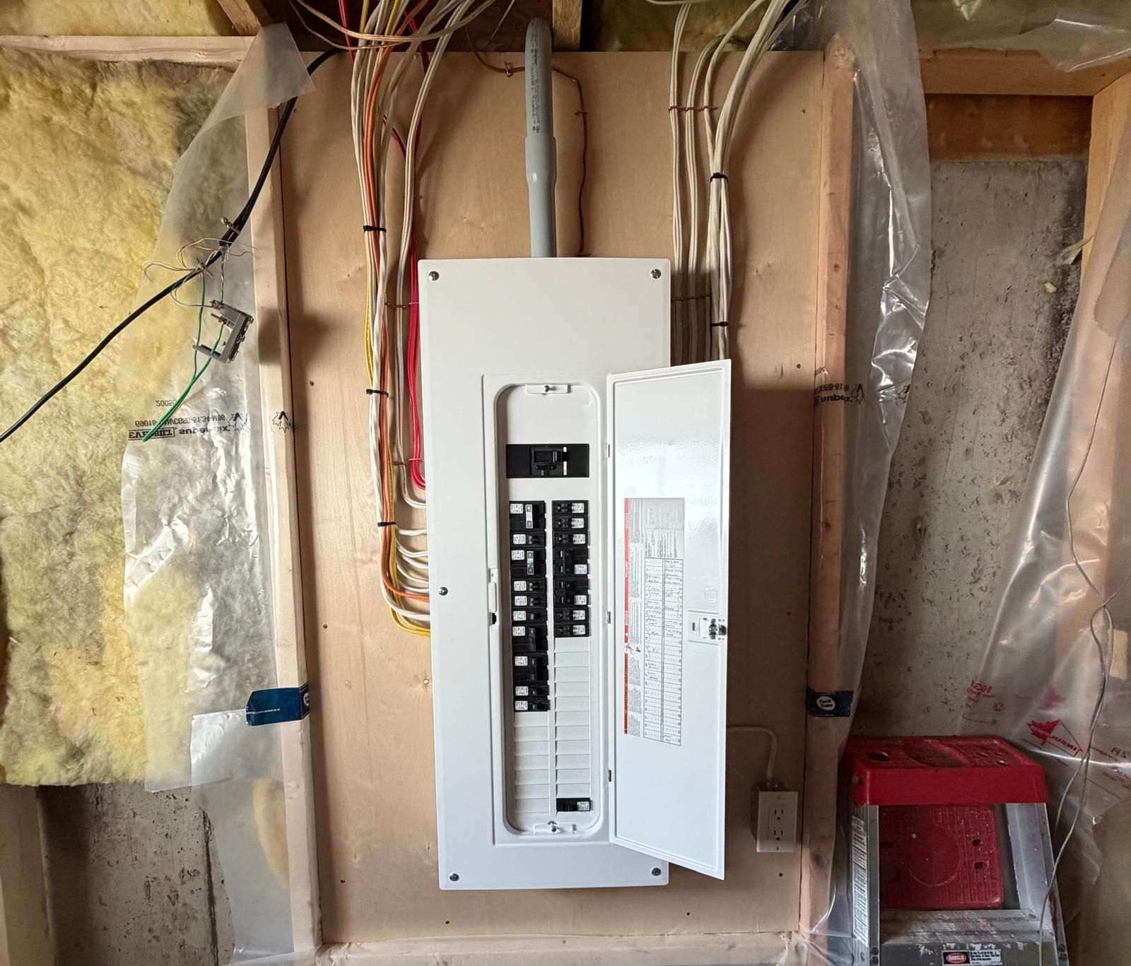 New 200 amp electrical panel upgrade installed in Edmonton home
