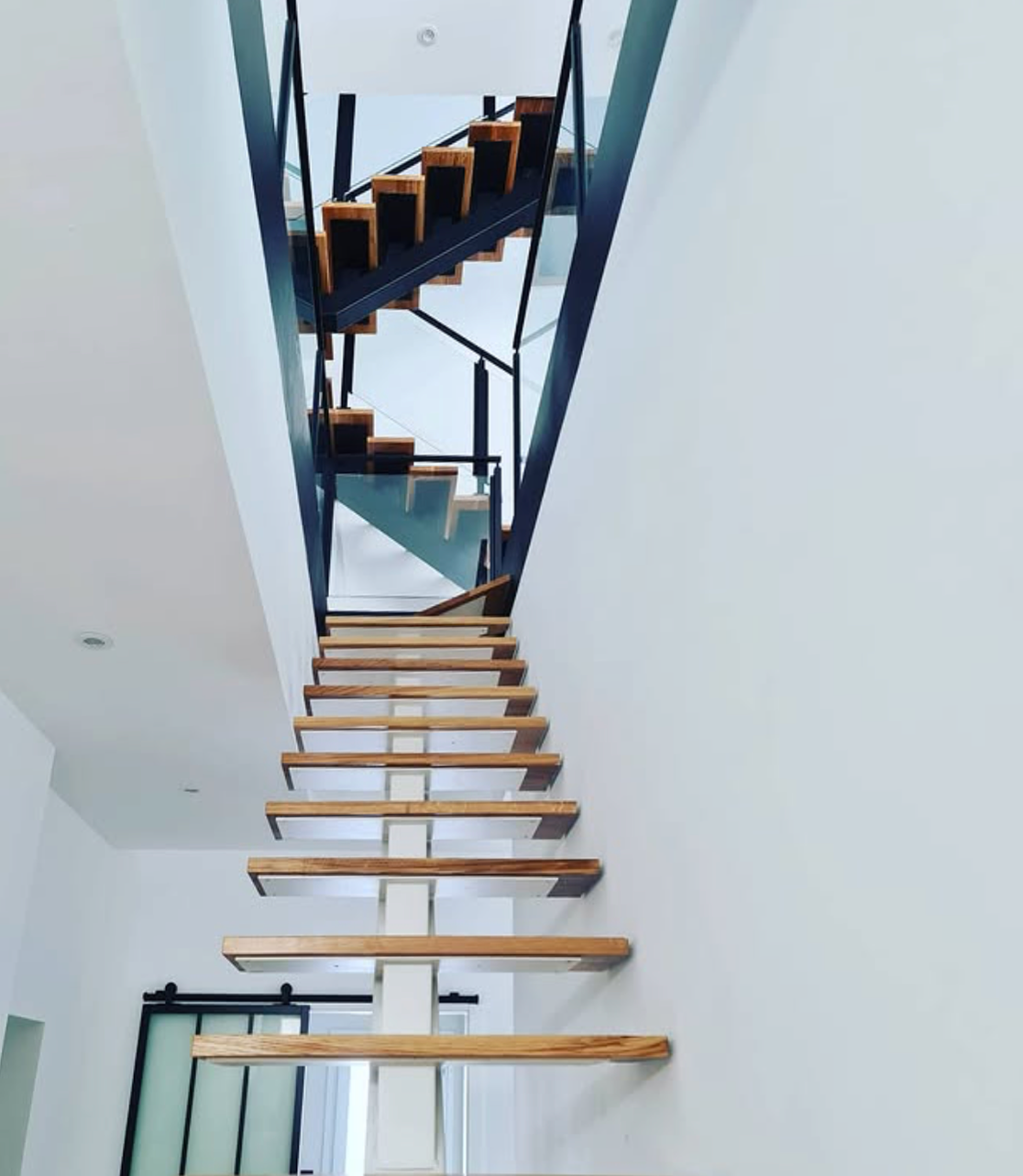 casa prefabricada modular acabados escaleras