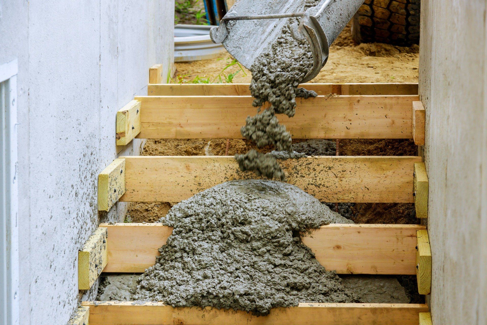 Concrete pouring of concrete steps in Rancho Cucamonga CA