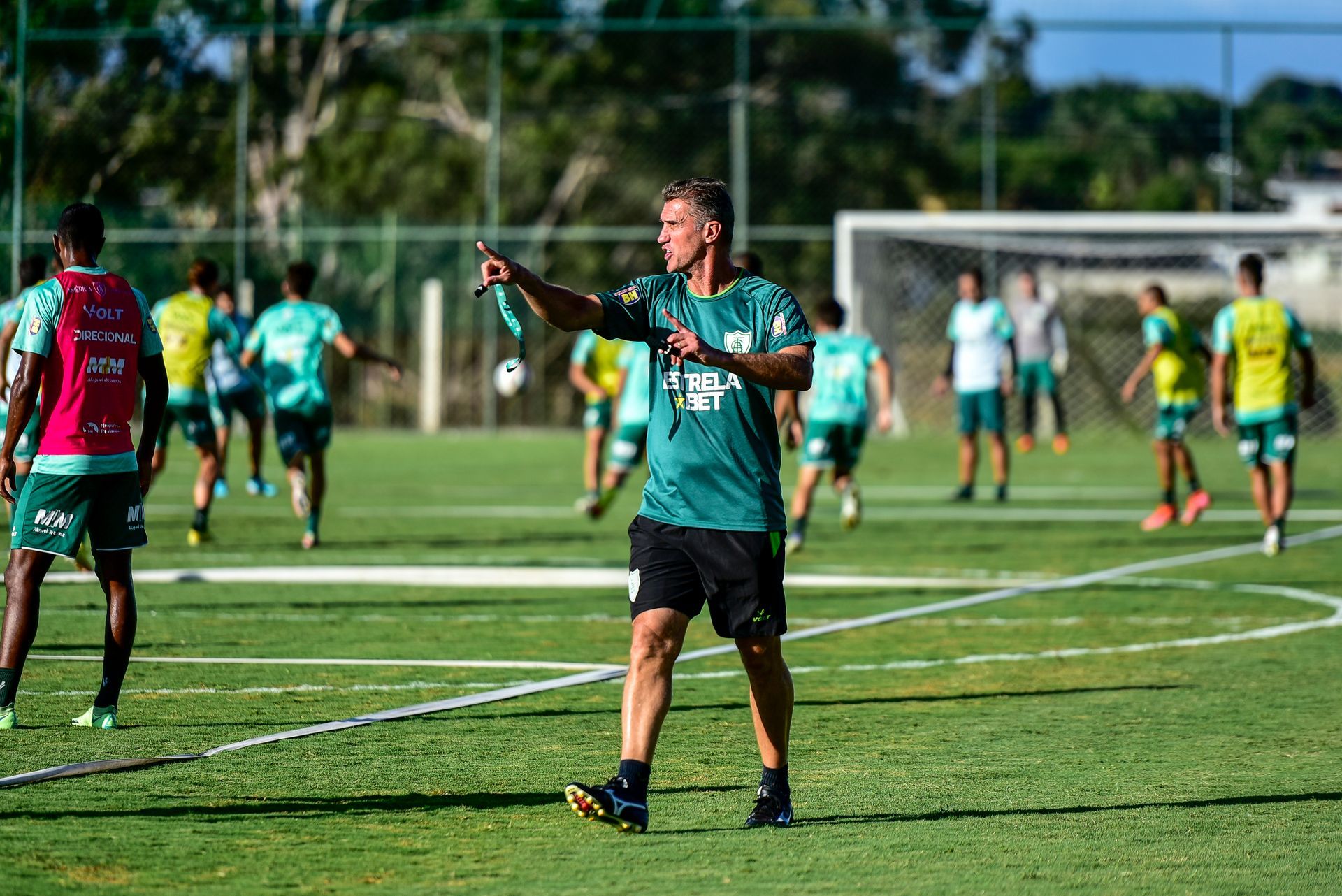 Am&eacute;rica prossegue prepara&ccedil;&atilde;o  para o cl&aacute;ssico deste s&aacute;bado