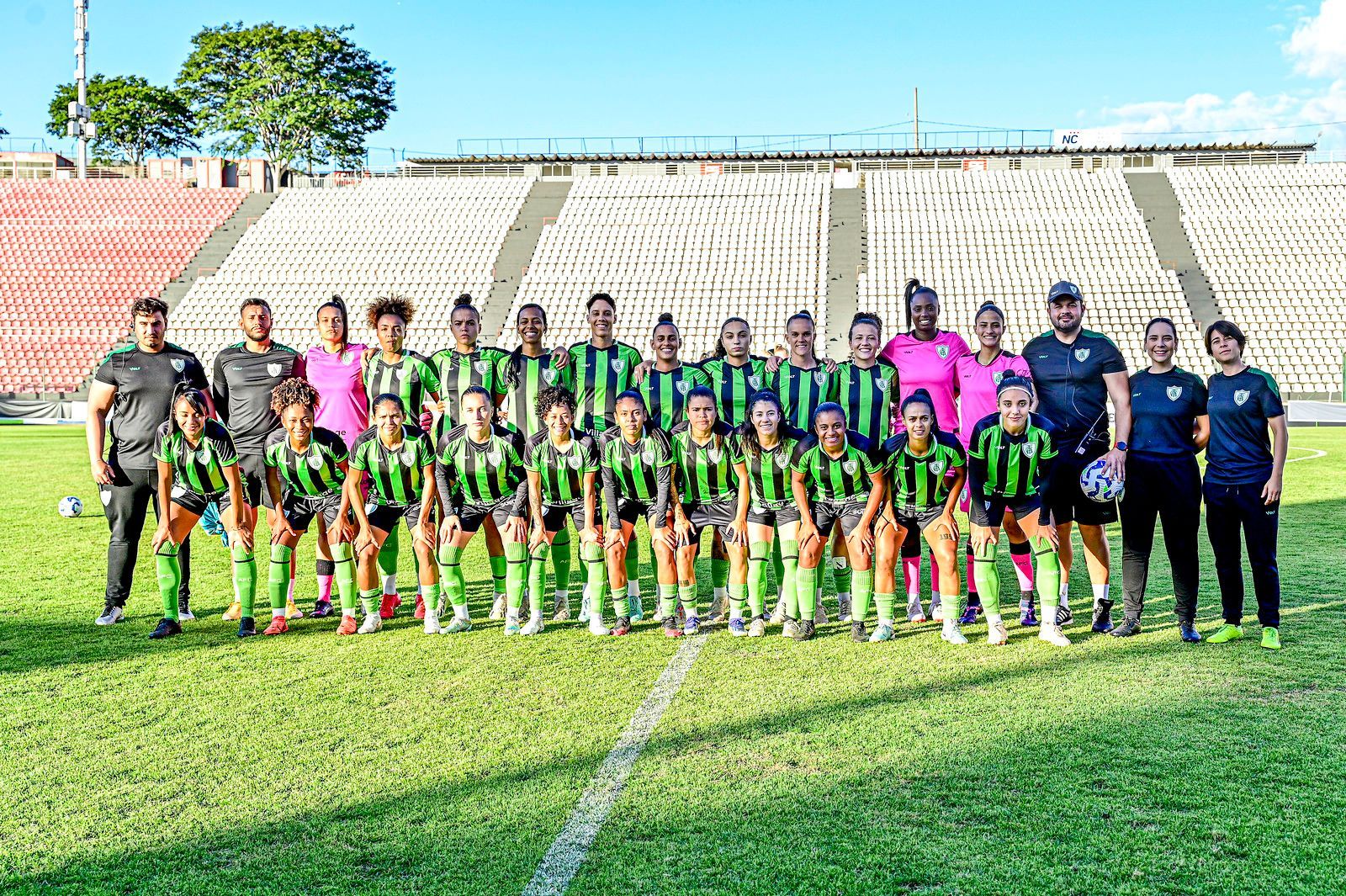 Reta final da primeira fase põe Spartanas a duas vitórias da Classificação no Brasilerão