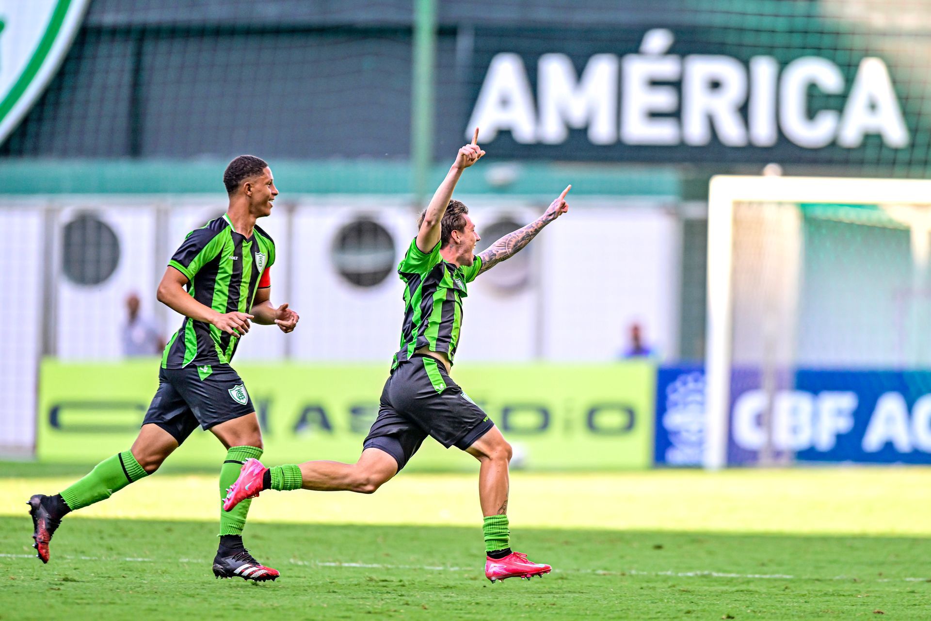 AM&Eacute;RICA VENCE ATL&Eacute;TICO NO BRASILEIRO SUB-20