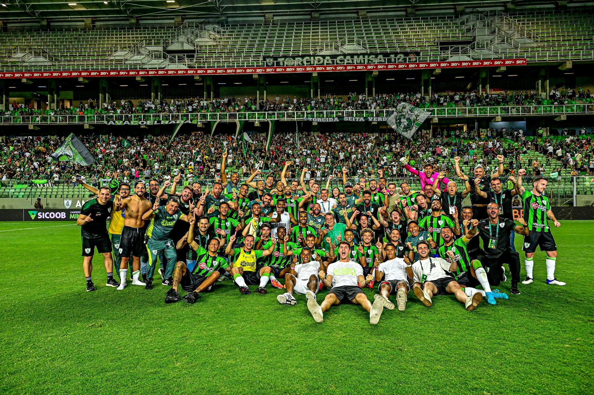 Grande dia! Am&eacute;rica supera o Cruzeiro e est&aacute; na final do Campeonato Mineiro