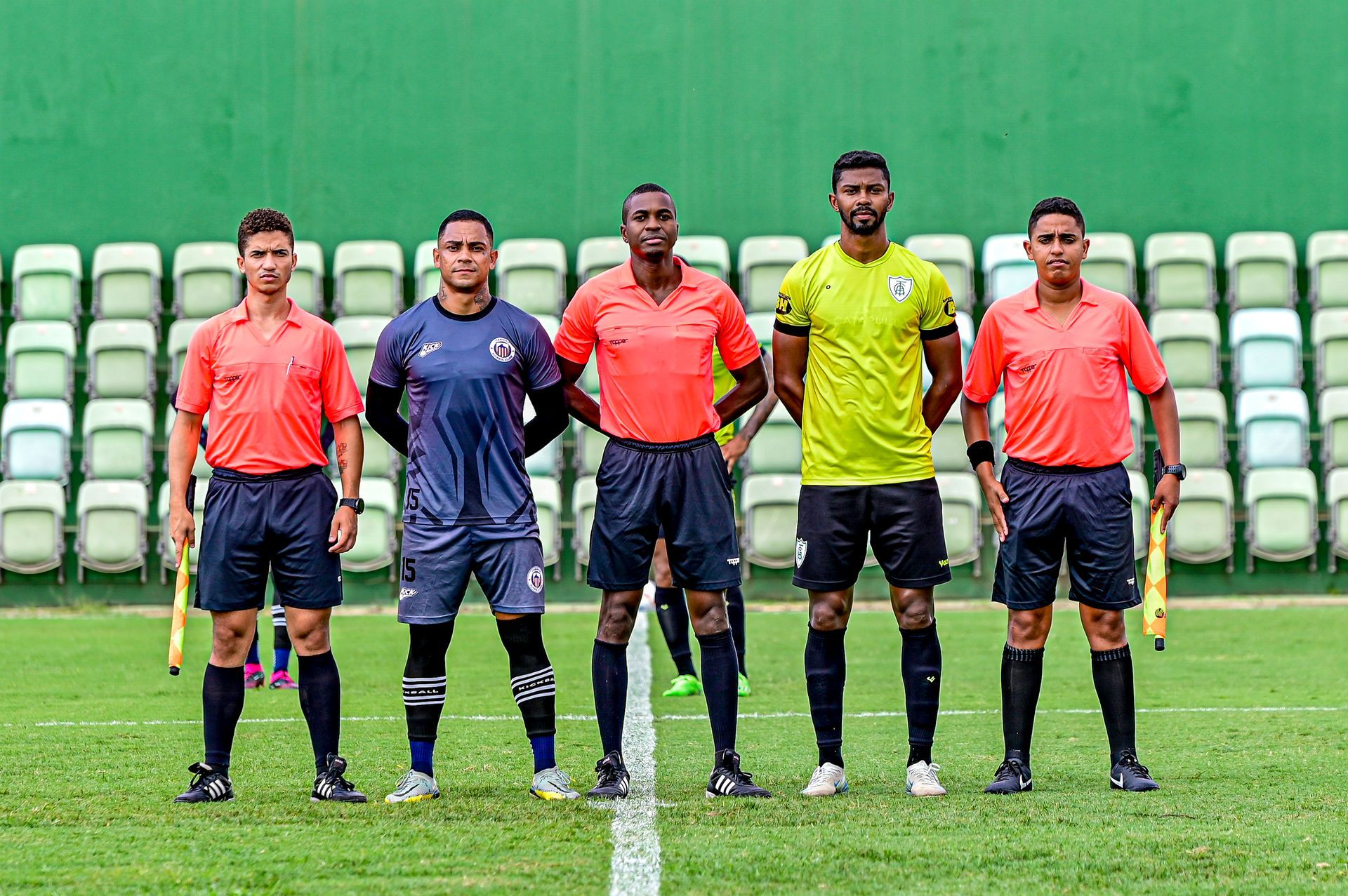 Am&eacute;rica realiza jogo-treino conta o Itabirito no CT Lanna Drumond
