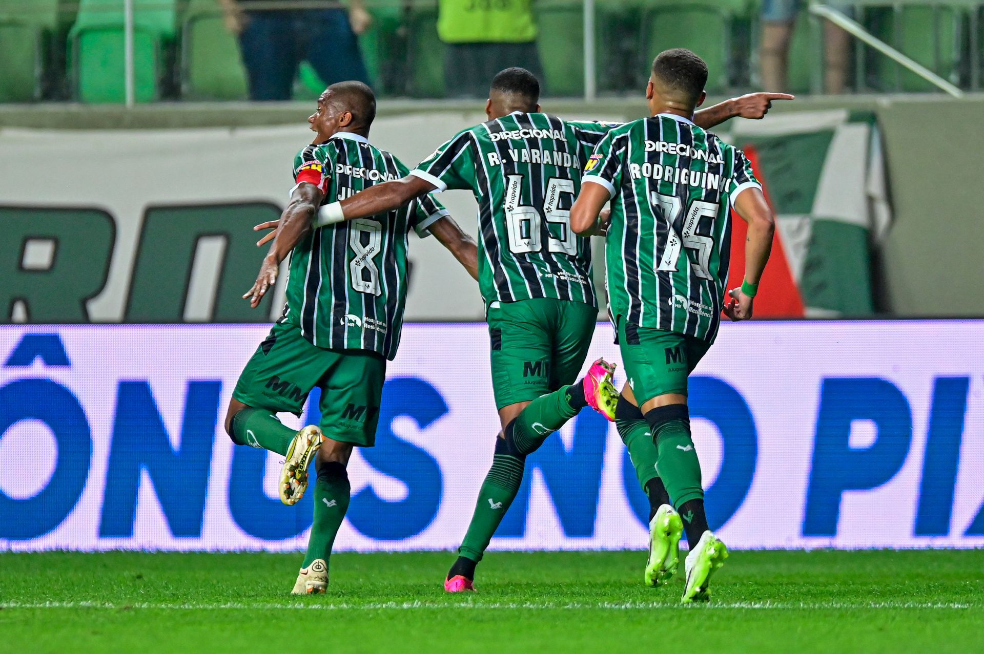 Coelho vence mais uma em casa pelo Brasileir&atilde;o
