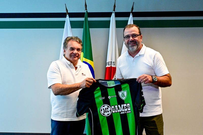 Enderson Moreira é o novo técnico do Coelhão