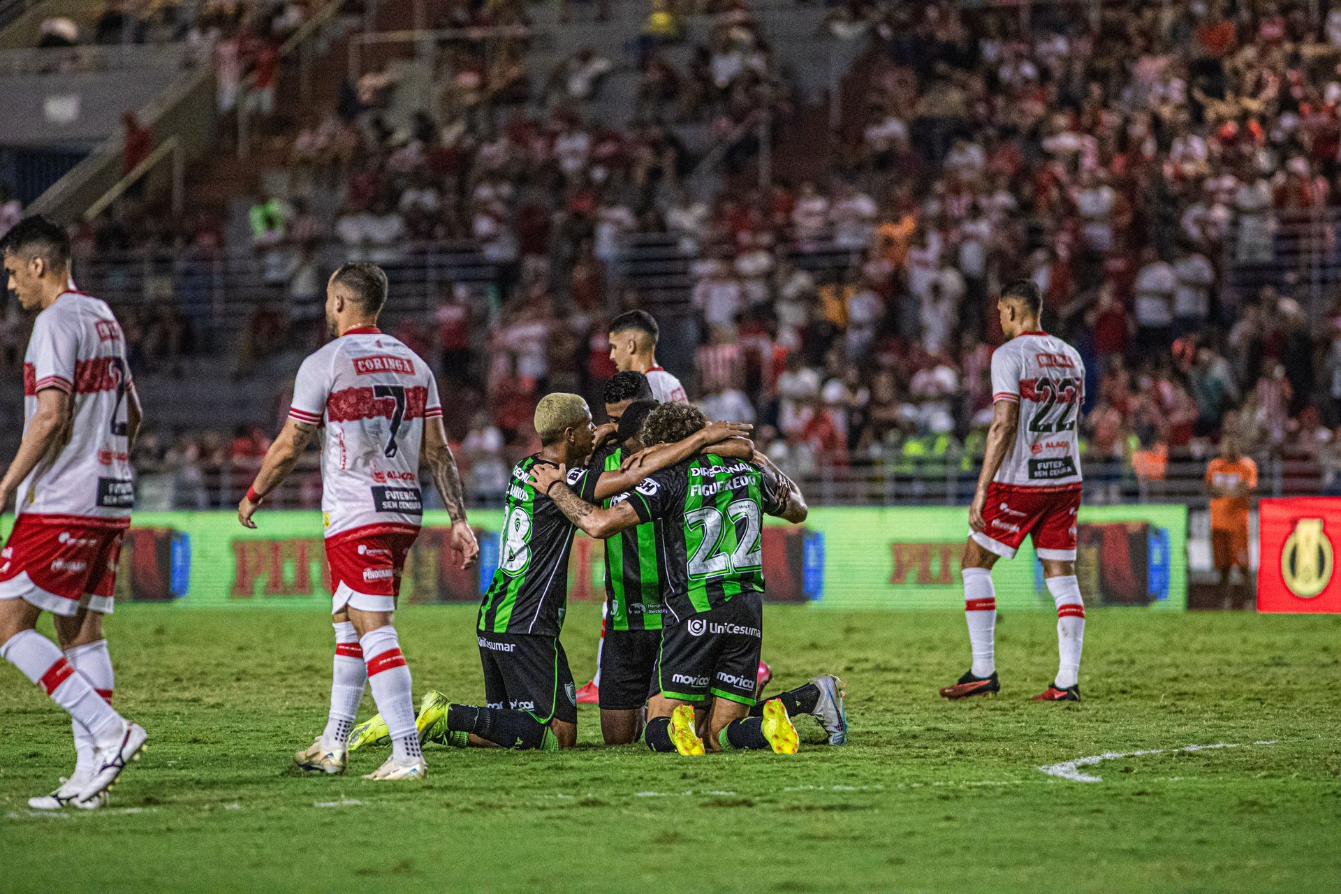 Am&eacute;rica vence CRB fora de casa