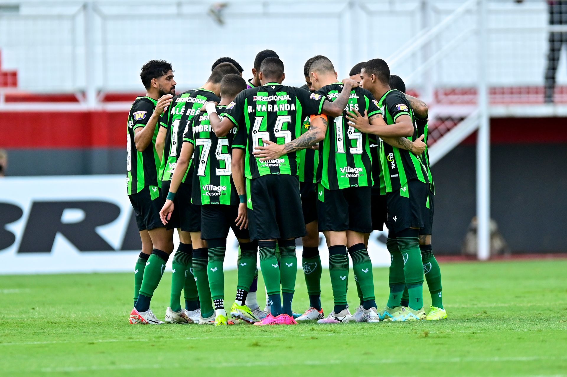 Am&eacute;rica vence Tombense e garante classifica&ccedil;&atilde;o para a semifinal do Mineiro