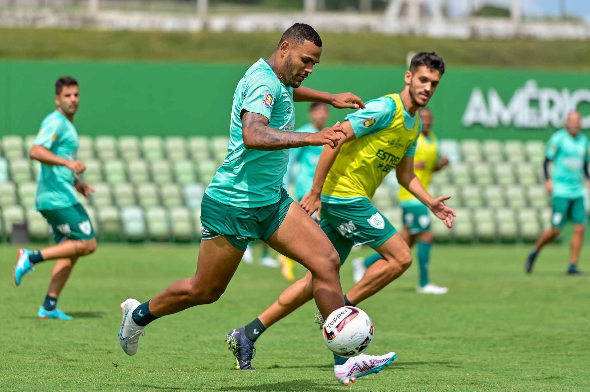 Am&eacute;rica fecha prepara&ccedil;&atilde;o para cl&aacute;ssico contra o Cruzeiro na Arena do Jacar&eacute;