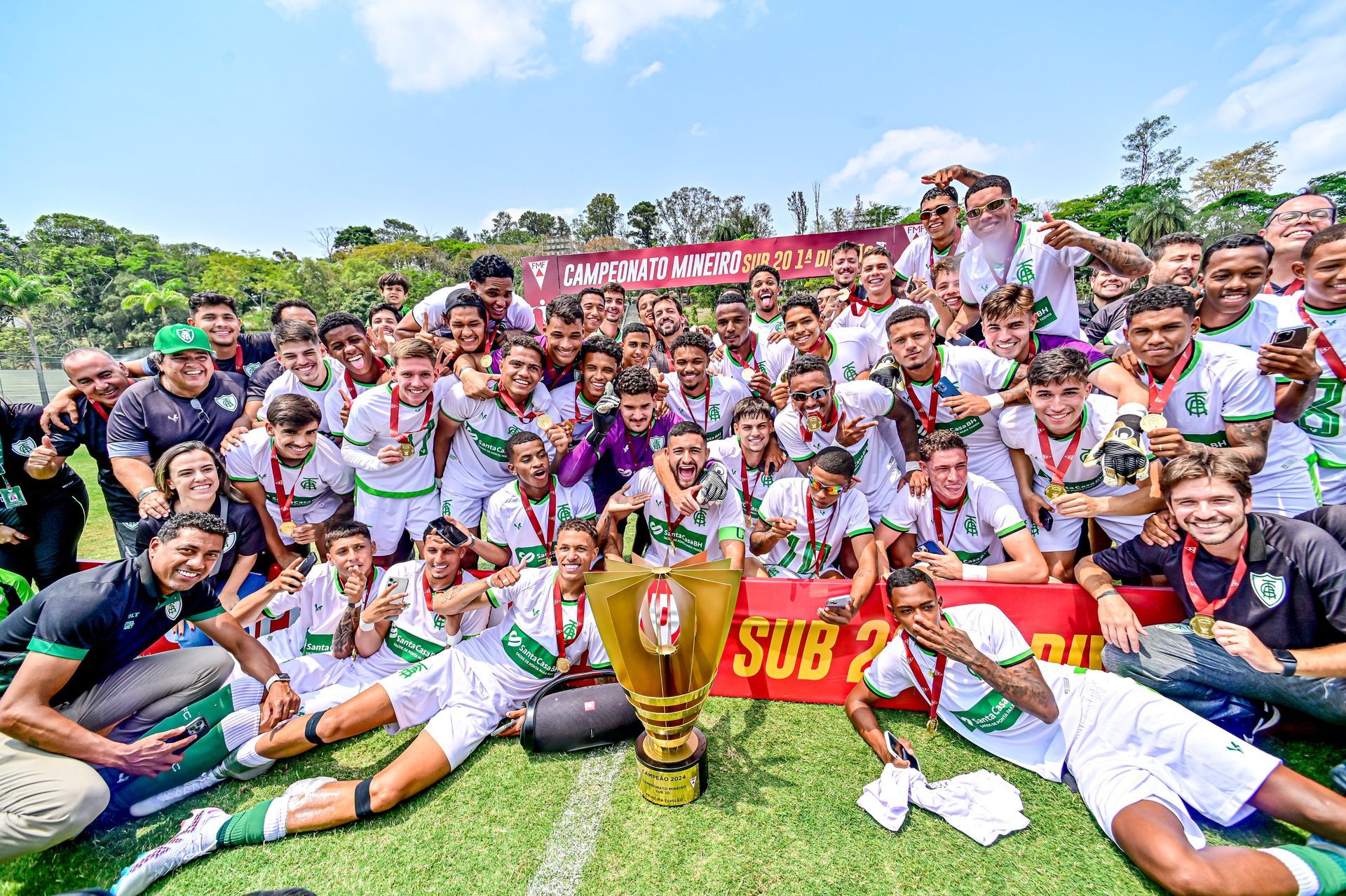 É CAMPEÃO! América vence o Atlético e conquista o Campeonato Mineiro Sub-20