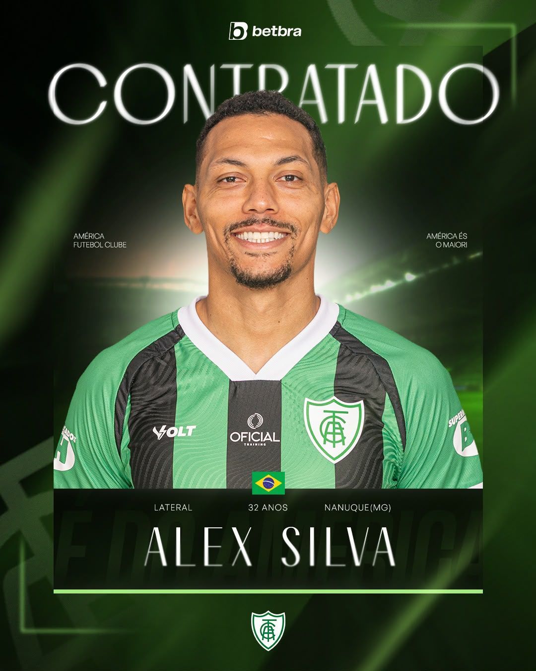 Alex Silva &eacute; do Coelh&atilde;o