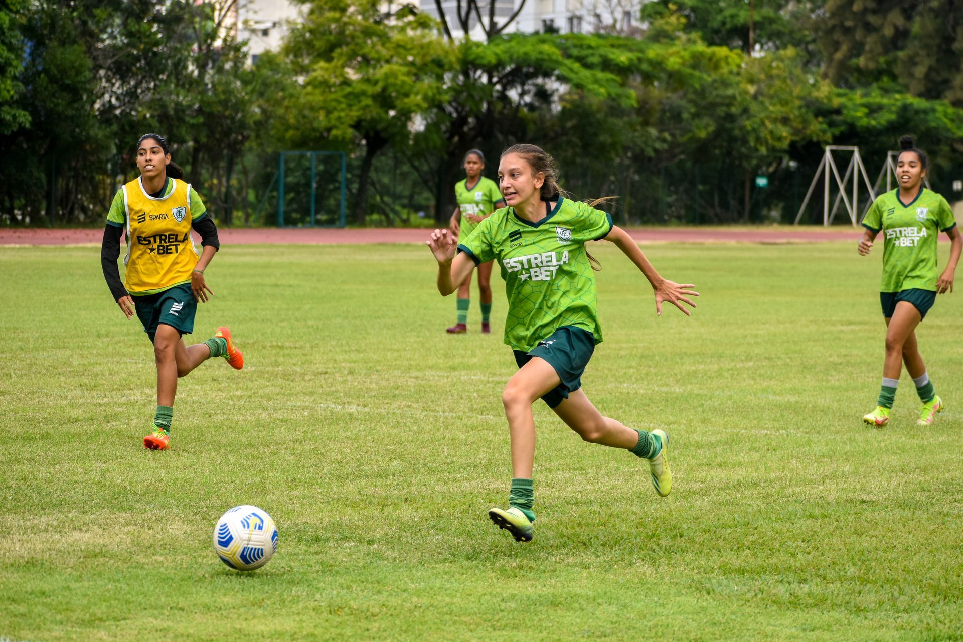 Spartanas recebem o Gr&ecirc;mio pelo Brasileir&atilde;o Sub-20