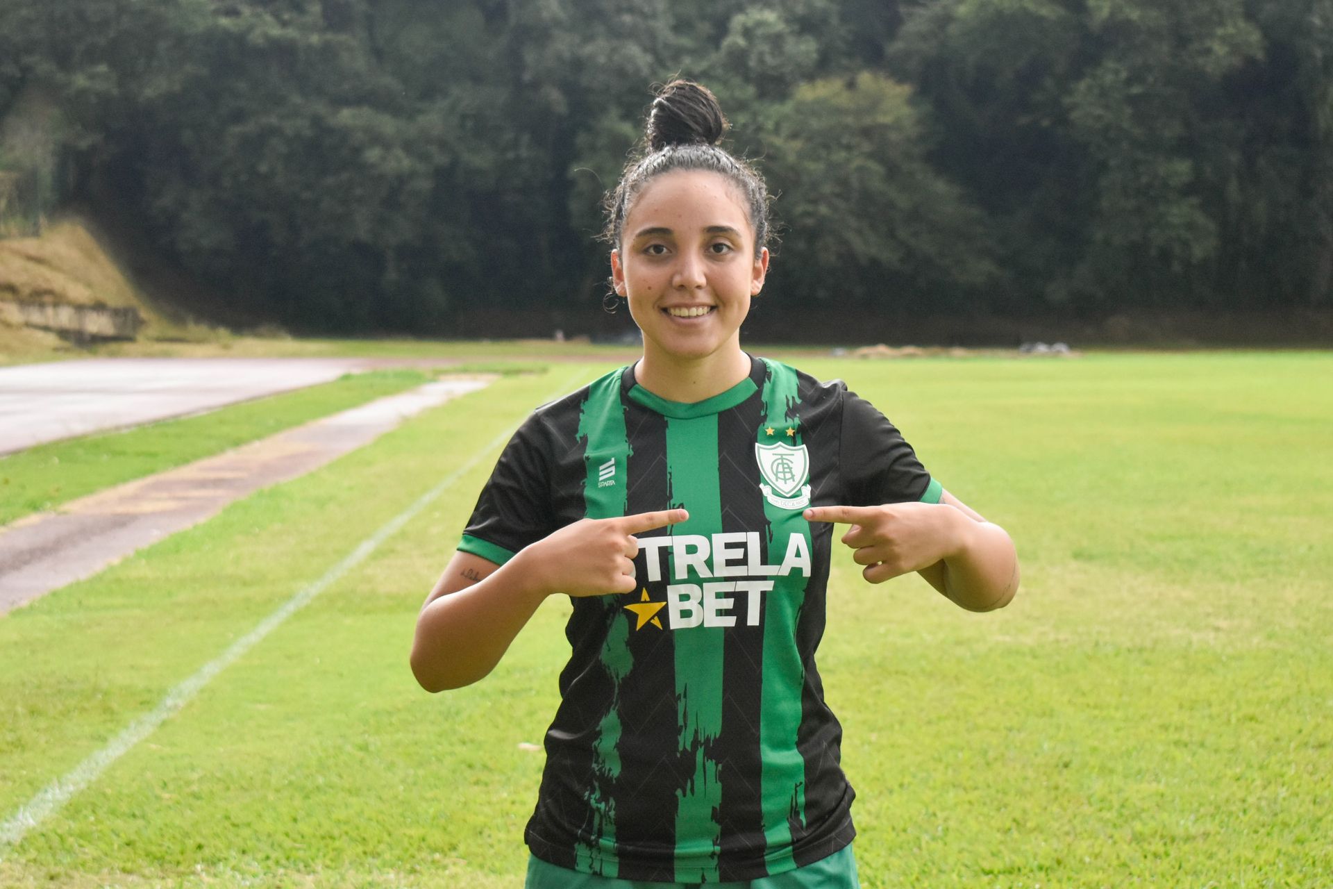Ana Clara refor&ccedil;a a zaga Spartana; Novos membros da comiss&atilde;o t&eacute;cnica s&atilde;o apresentados