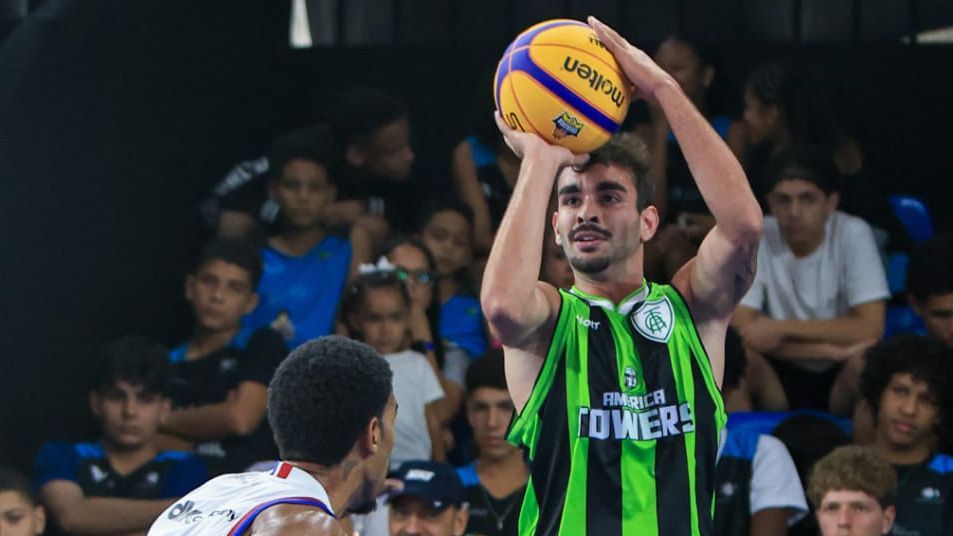 Em busca de t&iacute;tulo in&eacute;dito, Am&eacute;rica Towers mira estreia no estadual