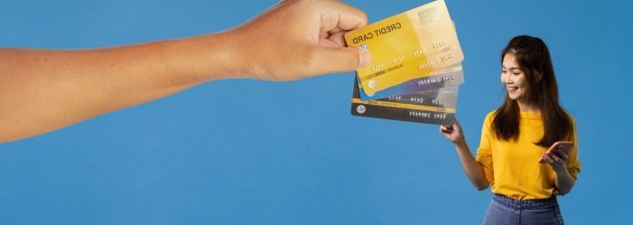 Image representation highlighting the subtle impact of both hard and soft credit inquiries on an individual's credit score, symbolizing their role as silent influencers