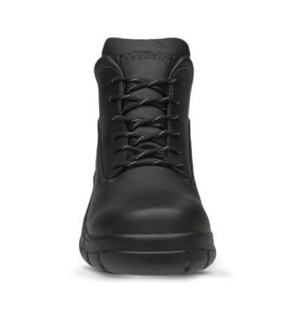 Botas con casquillo