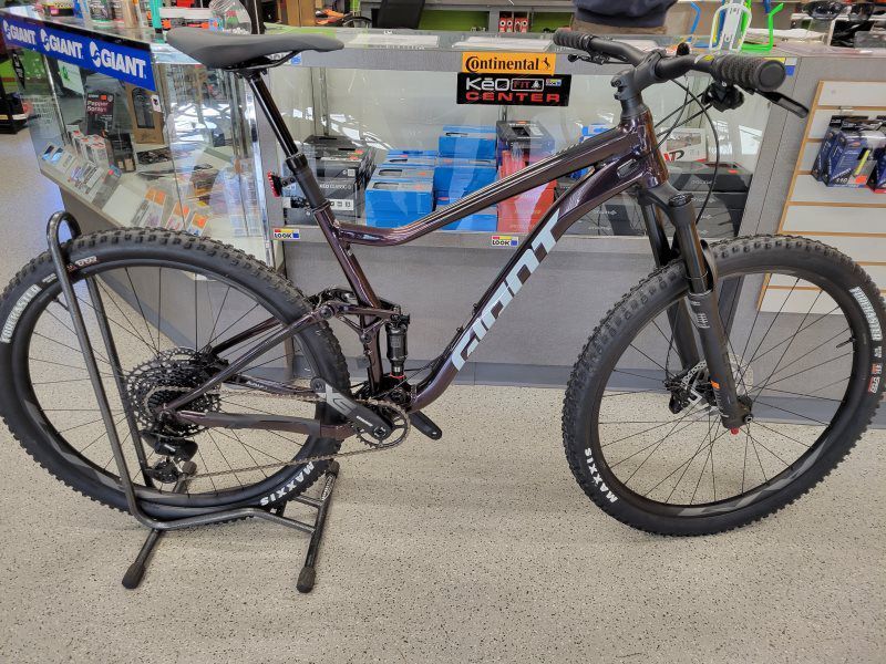 Full Suspension Mountain Bike