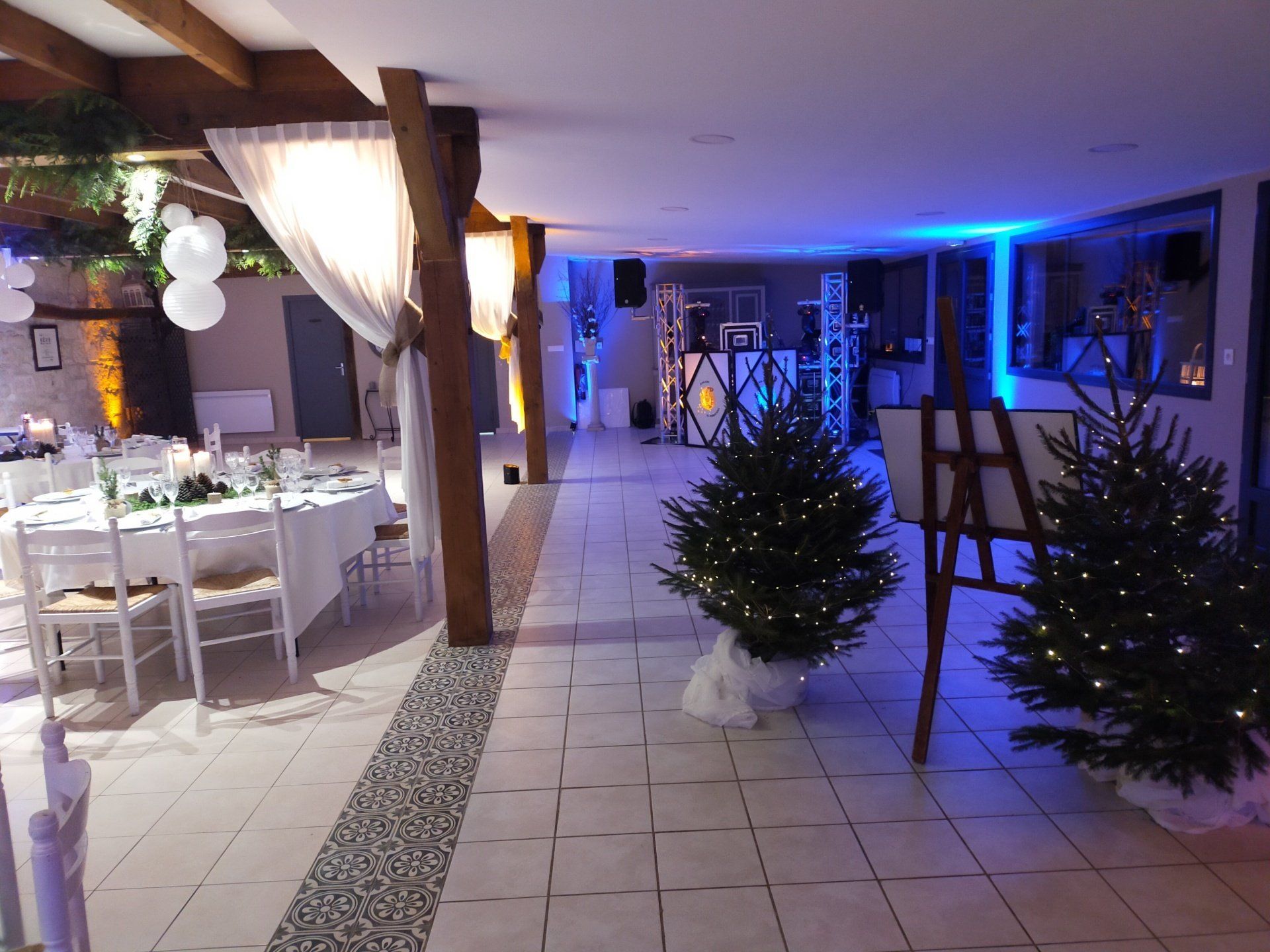 salle de réception la ferme de la biza jean-eric-dj-animation la ferme de la biza