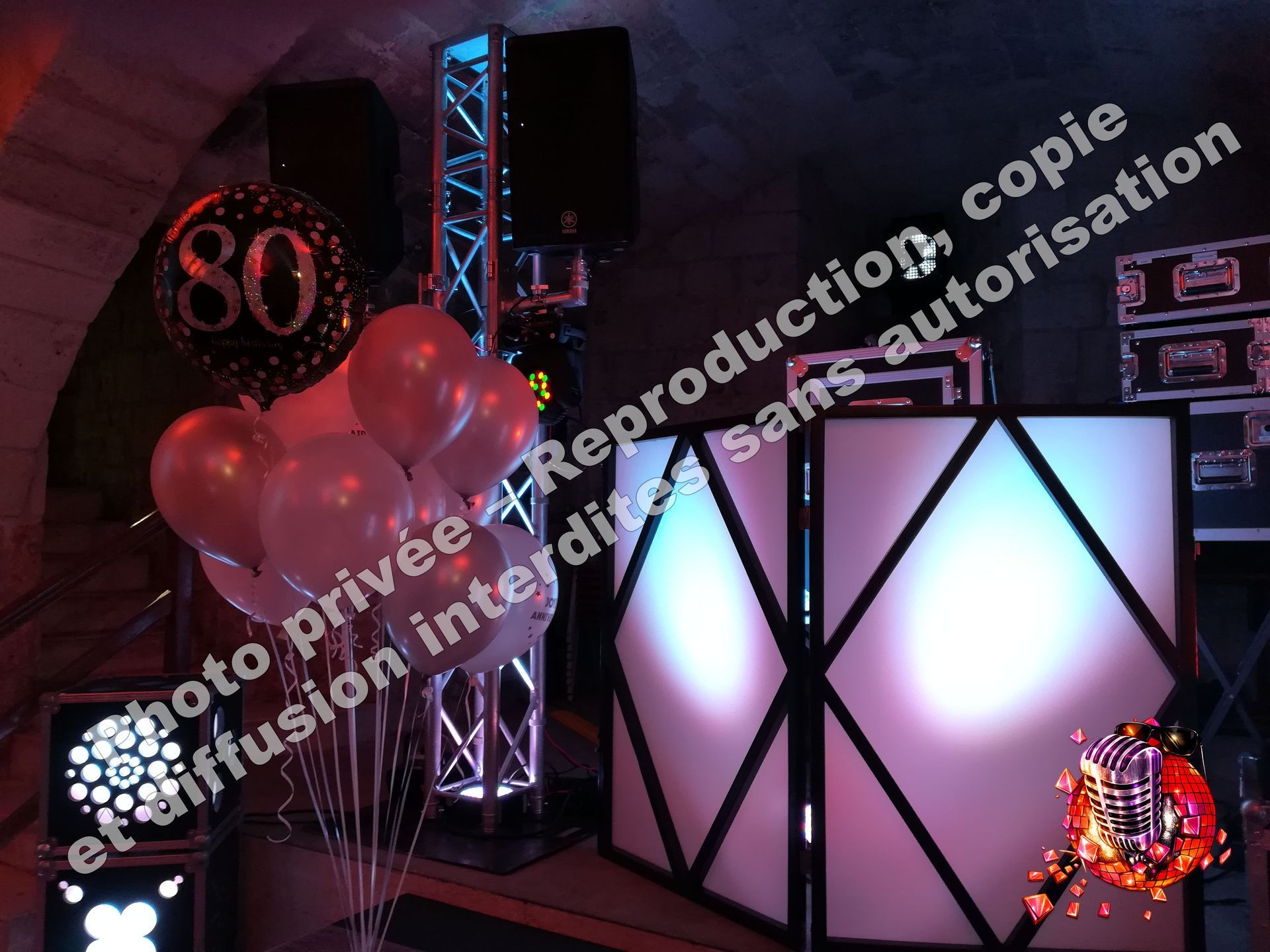 berzy le sec salle du chateau gothique soirée mariage anniversaire
eclairage led decoratif jean eric dj animation