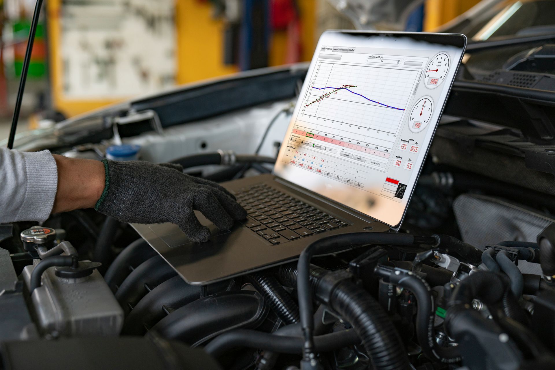 Computerized Engine Analysis — Milwaukee, WI — Luckey’s Tire & Service